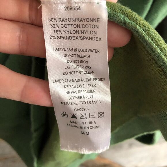 Point Zero size Med Green long sleeve top with button detail - Picture 5 of 5